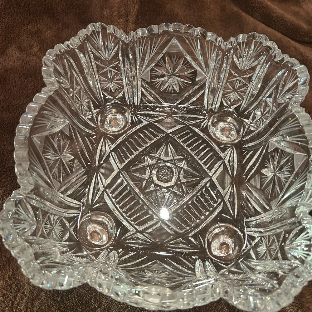 Elegant Crystal Glass Bowl
